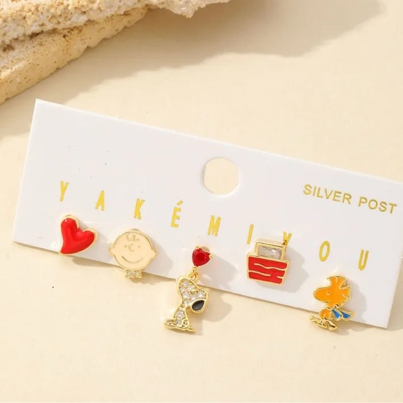 Peanuts Jewelry - 14K Gold Plated Peanuts Gang Snoopy & Woodstock Theme Earrings Mismatched Set